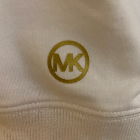 Michael Kors~ Crisp White/Turquoise Long Sleeve - Picture 4 of 4